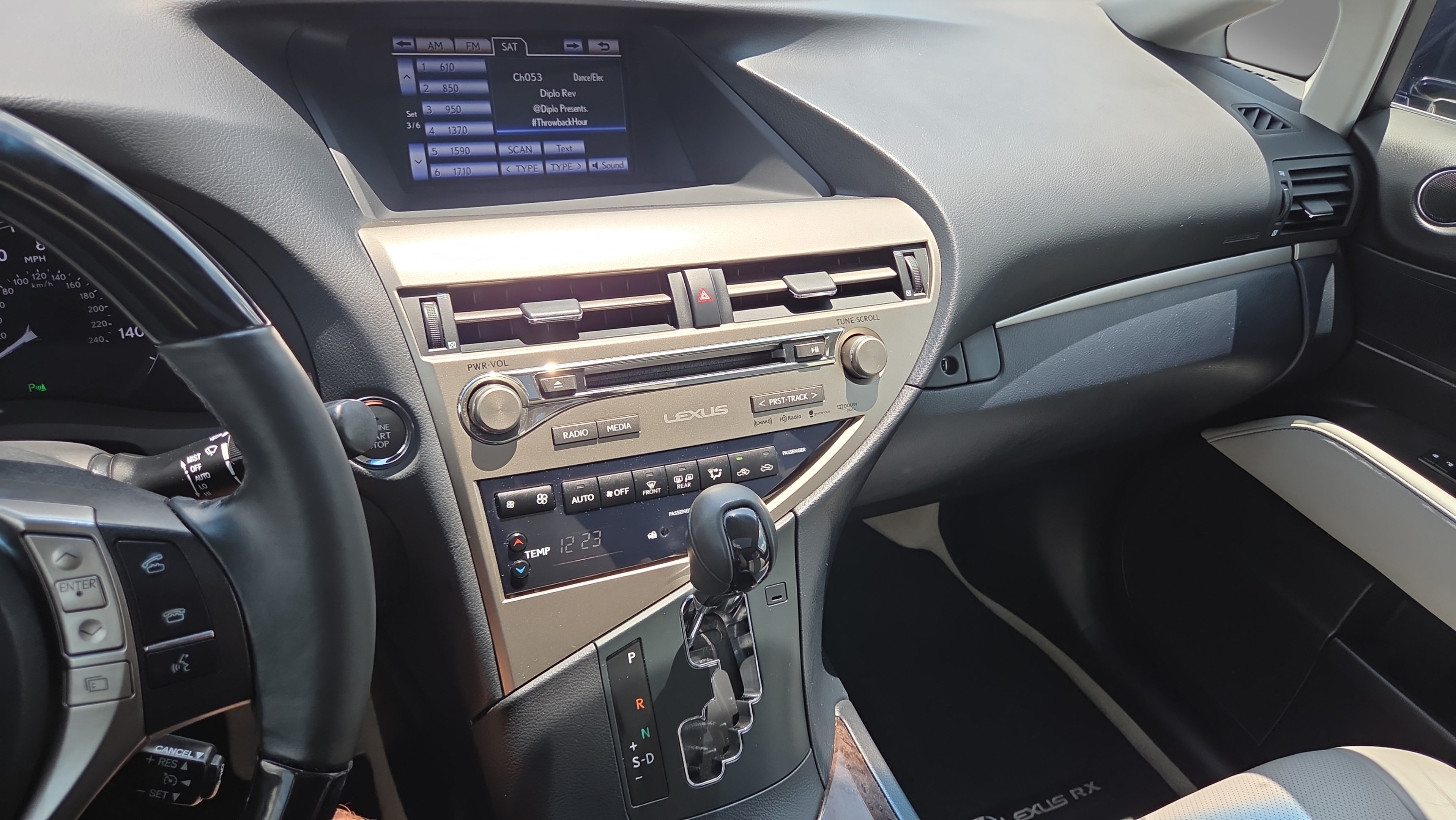 Used 2015 Lexus RX 350 FWD image 27