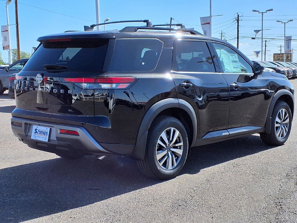 New 2026 Nissan Pathfinder SL FWD image 7