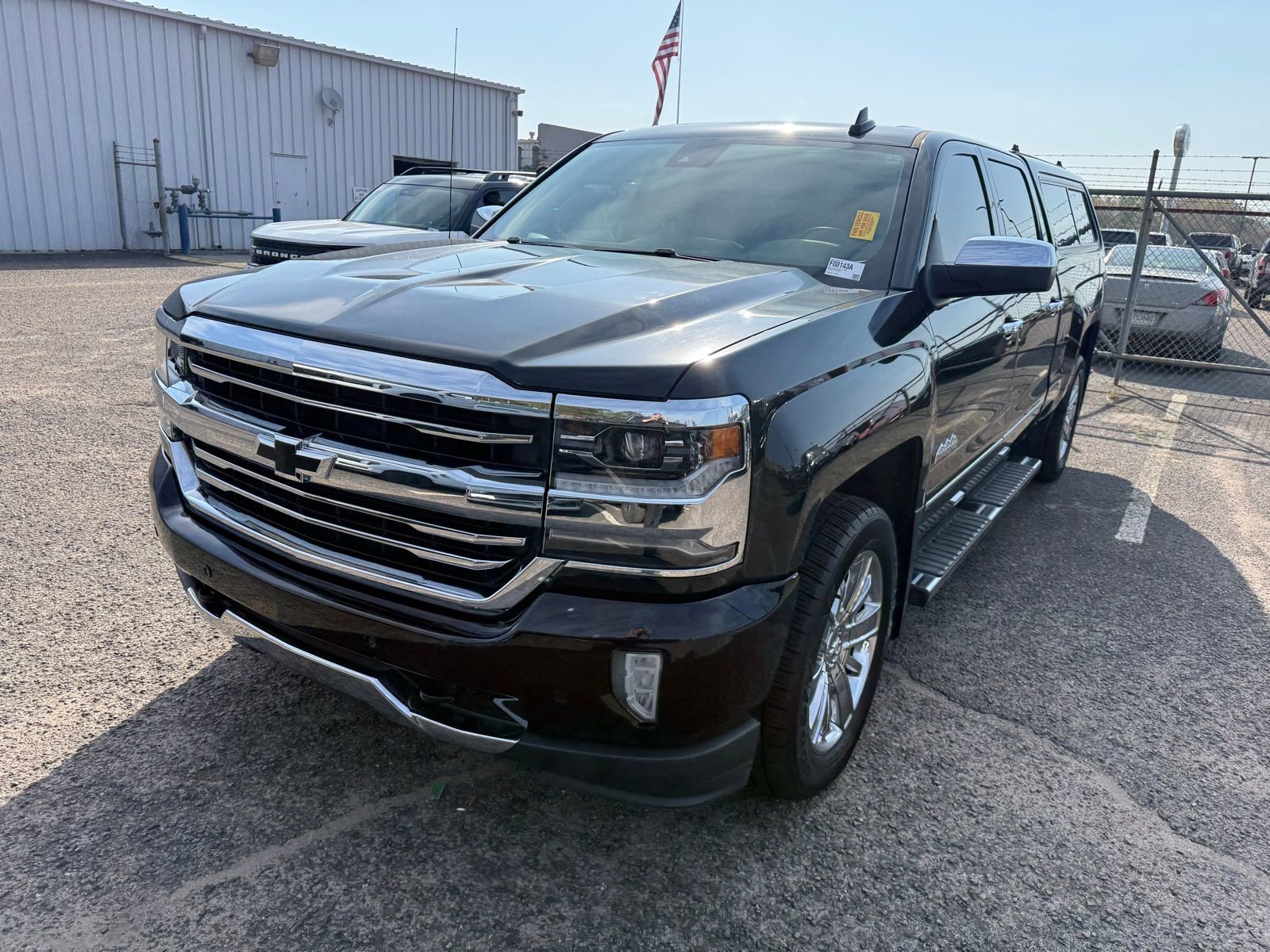 Used 2017 Chevrolet Silverado 1500 High Country image 3
