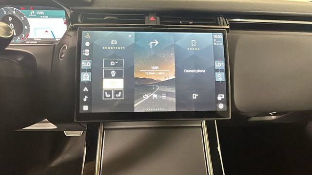Used 2025 Land Rover Range Rover Velar Dynamic SE AWD/4WD image 23