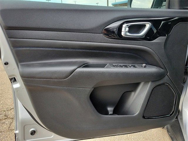 New 2026 Jeep Compass Latitude w/ Quick Order Package 29K image 11