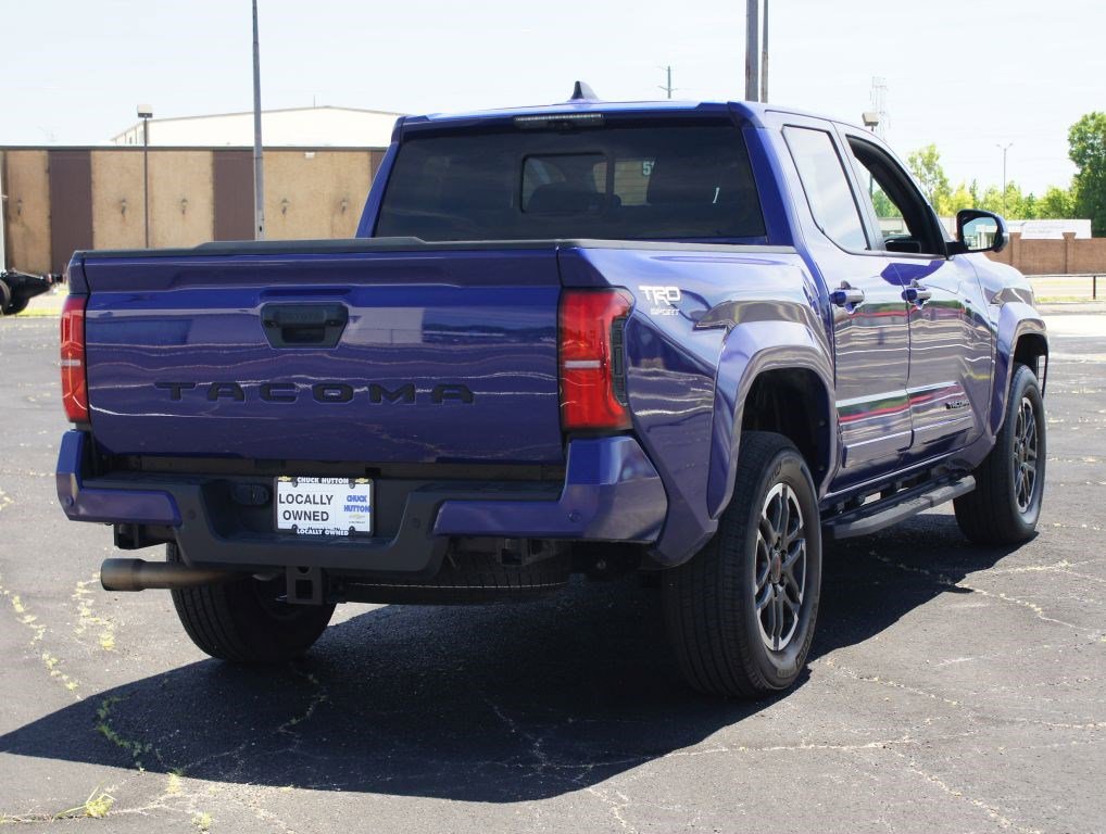 Used 2024 Toyota Tacoma TRD Sport w/ TRD Sport Premium Package RWD image 19