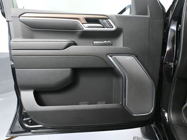 Used 2024 Chevrolet Silverado 1500 High Country w/ High Country Premium Package image 22