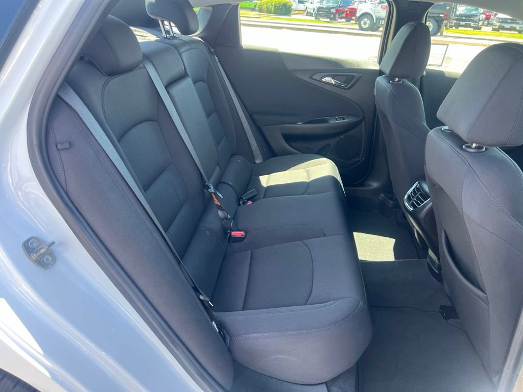 Used 2023 Chevrolet Malibu LT FWD image 37