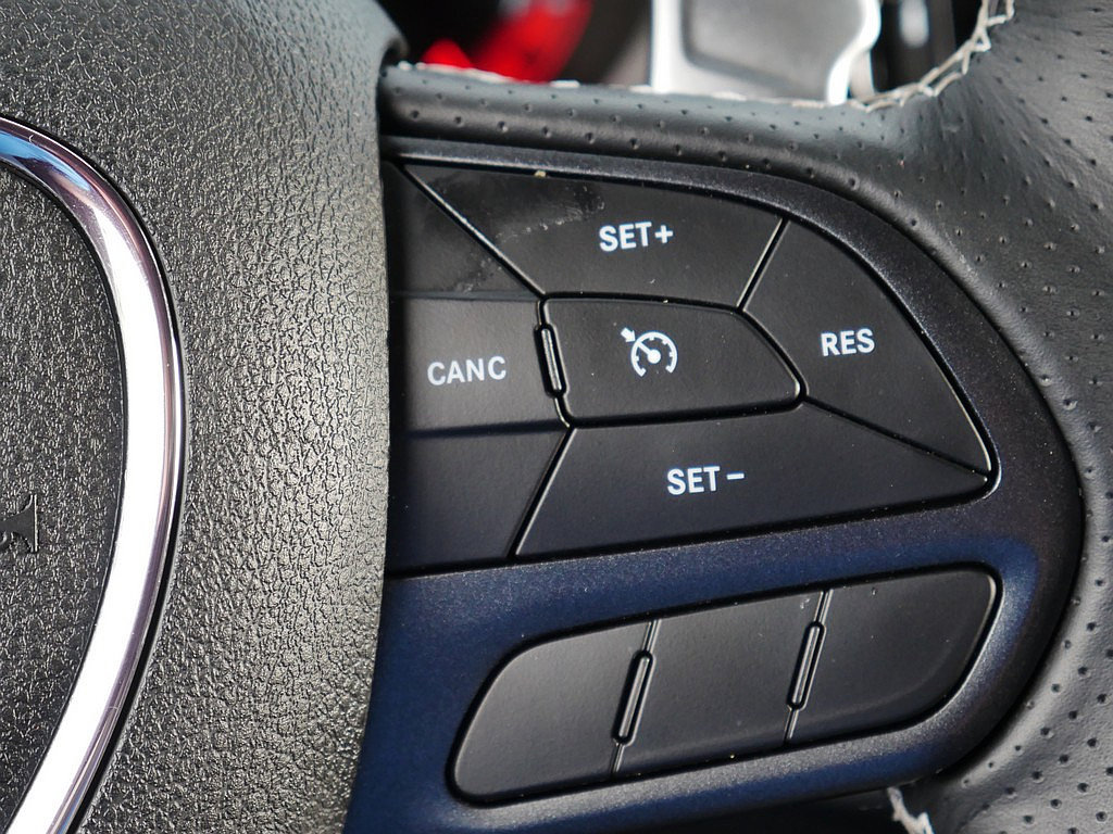 Used 2026 Dodge Durango SRT Hellcat w/ 3rd Row Seating Group AWD/4WD image 34