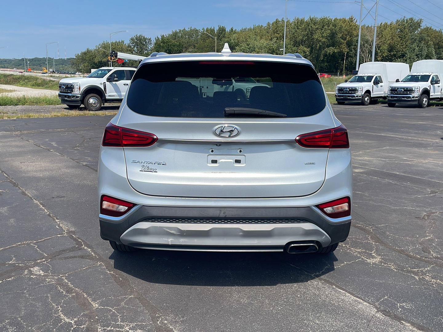 Used 2019 Hyundai Santa Fe SEL AWD/4WD image 4
