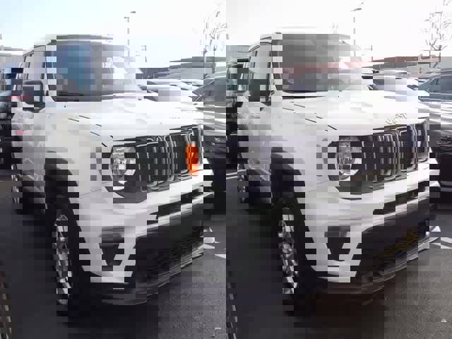 Used 2023 Jeep Renegade Latitude image 3