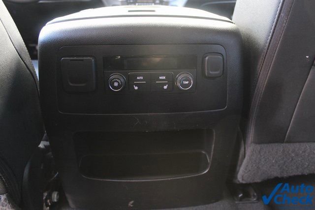 Used 2020 GMC Yukon XL SLT image 21