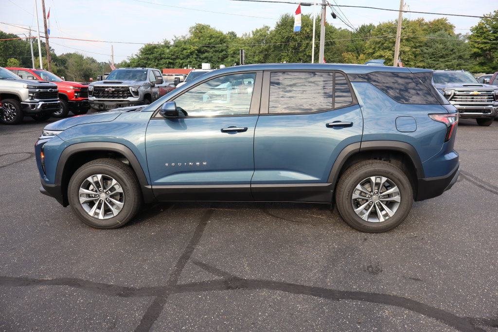 New 2027 Chevrolet Equinox LT FWD image 23
