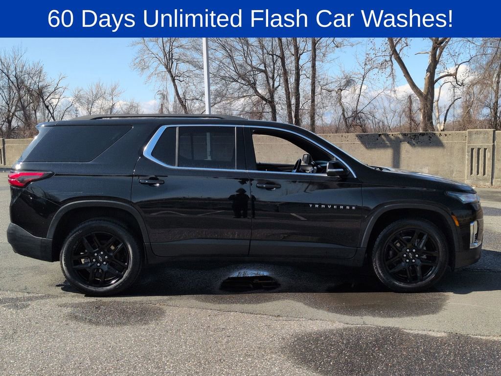 Certified 2023 Chevrolet Traverse LT image 2