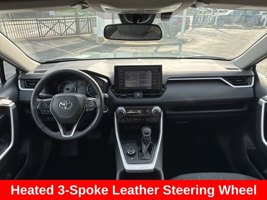 Certified 2022 Toyota RAV4 XLE w/ Convenience Package image 18