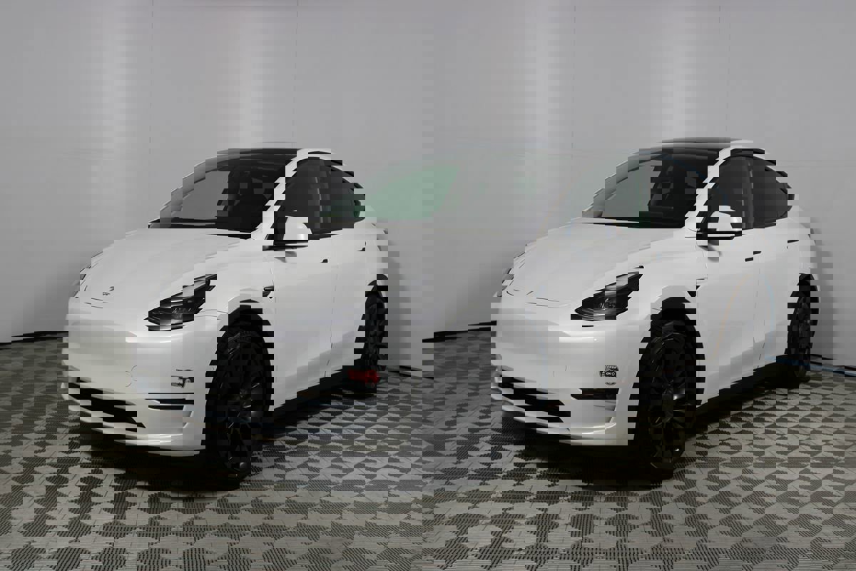 Used 2022 Tesla Model Y Performance image 26