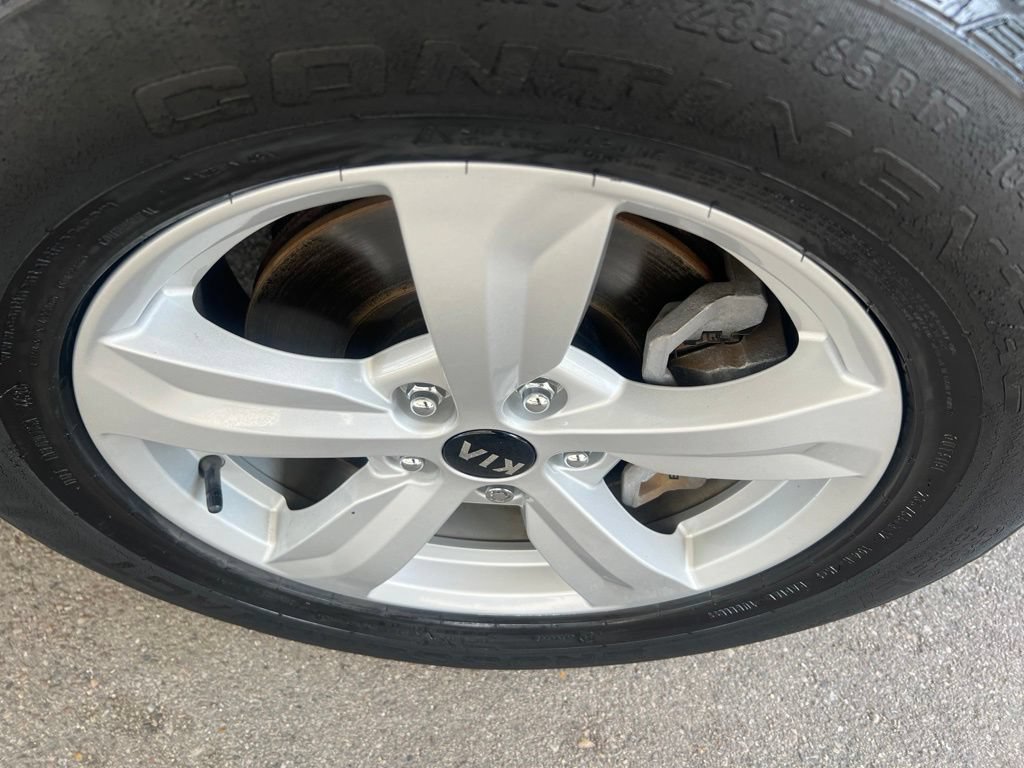 Certified 2021 Kia Sorento LX AWD/4WD image 37