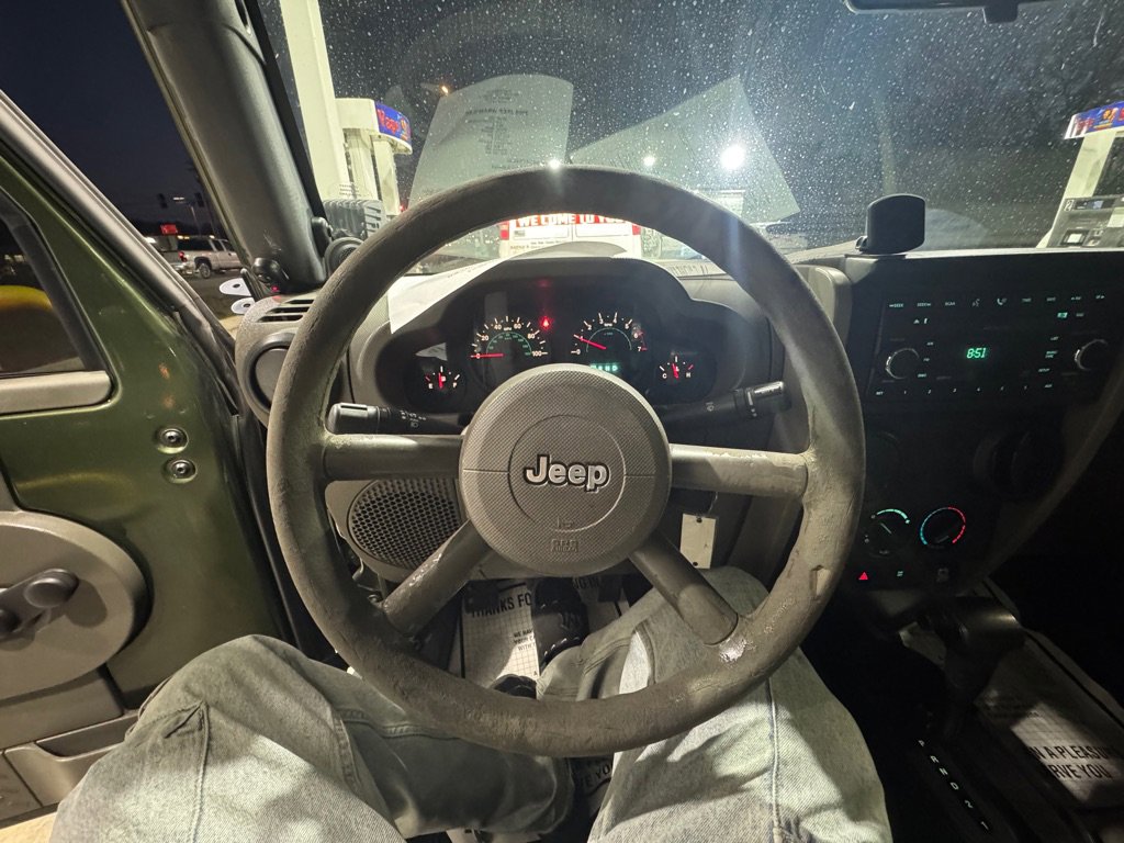 Used 2008 Jeep Wrangler X image 12