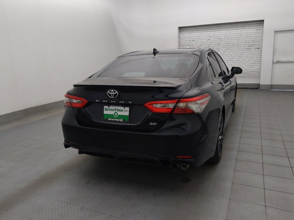 Used 2019 Toyota Camry SE image 7