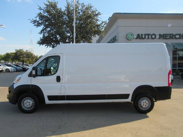 Used 2025 RAM ProMaster 2500 w/ Convenience Group image 15