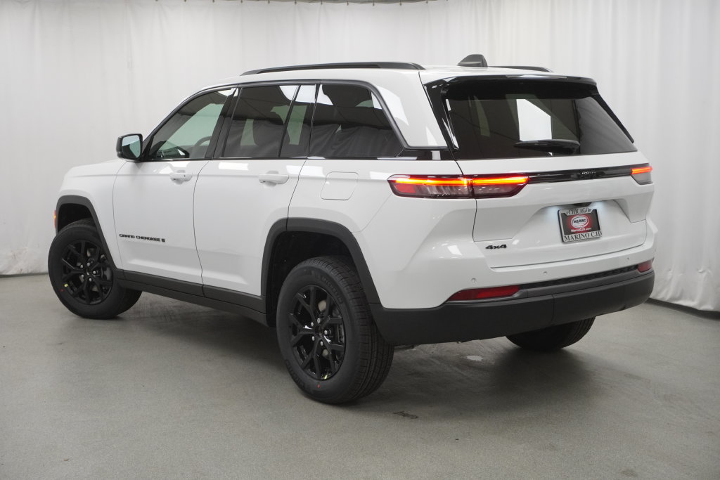 New 2026 Jeep Grand Cherokee Altitude AWD/4WD image 13