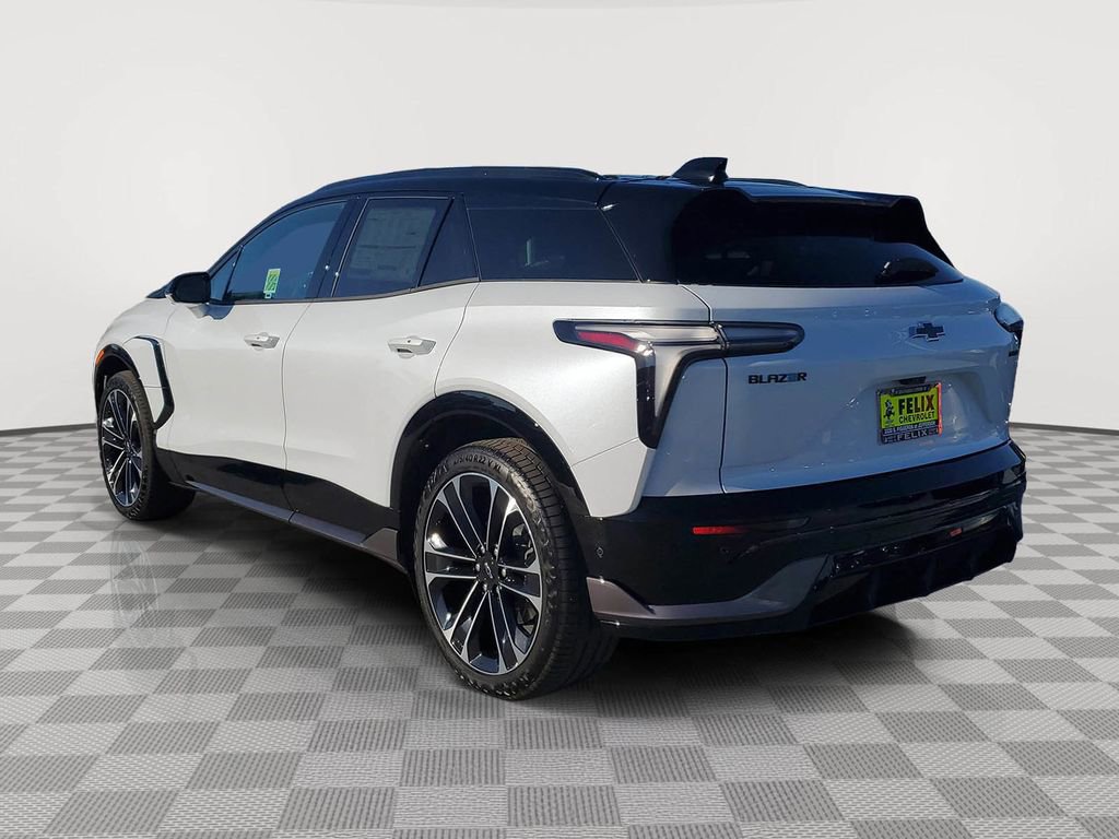 New 2026 Chevrolet Blazer EV SS image 4