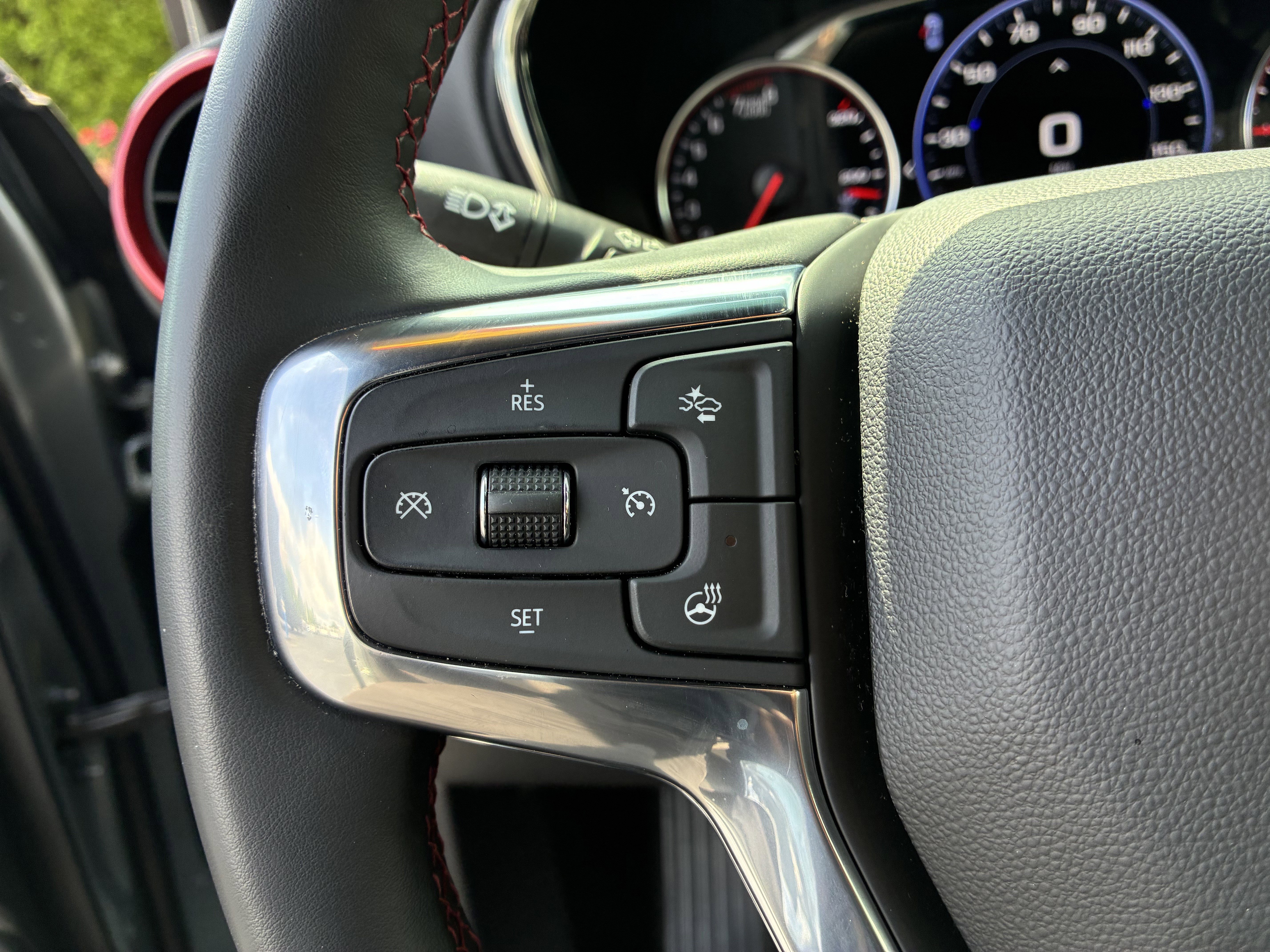 Used 2024 Chevrolet Blazer RS w/ Driver Confidence II Package FWD image 30