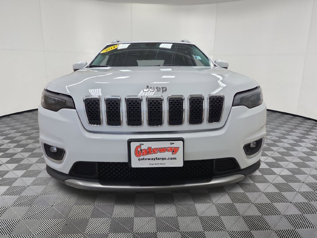 Used 2019 Jeep Cherokee Limited AWD/4WD image 5