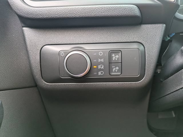 Used 2020 Ford Escape SE FWD image 28