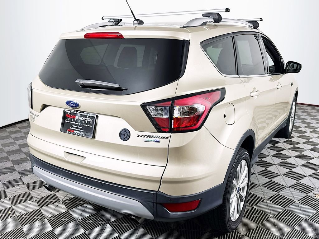 Used 2017 Ford Escape Titanium image 7