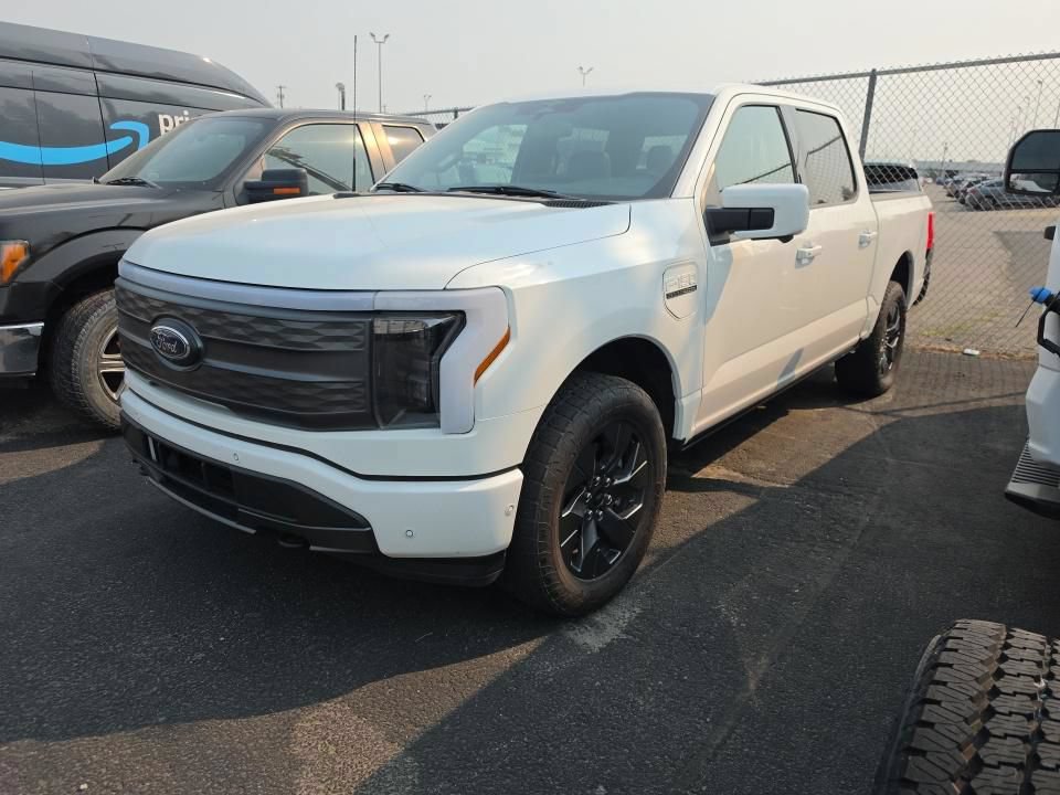 Used 2023 Ford F150 Lightning Lariat w/ Equipment Group 511A High AWD/4WD image 5