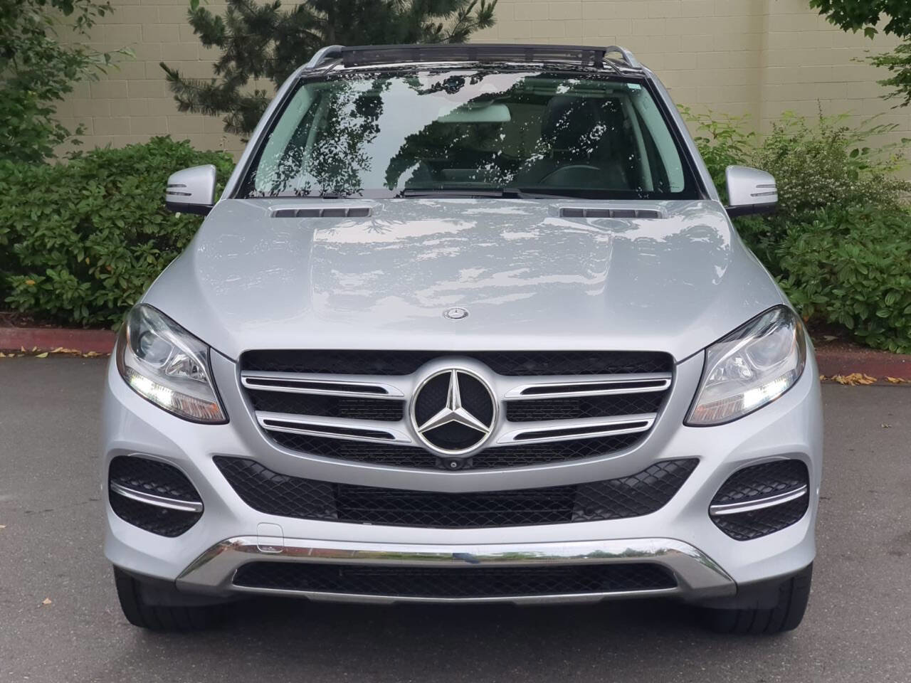 Used 2016 Mercedes-Benz GLE 350 image 4