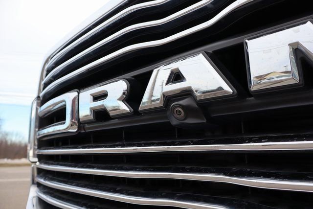 Used 2019 RAM 3500 Laramie image 7