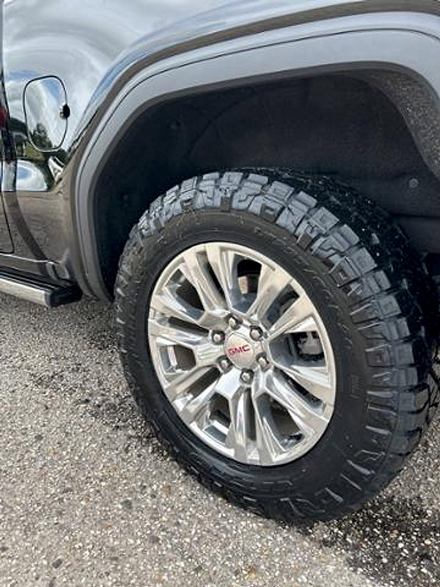 Used 2024 GMC Sierra 1500 Denali w/ Technology Package image 8