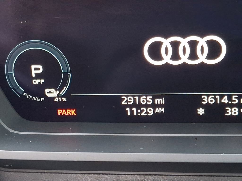 Used 2022 Audi Q4 e-tron Premium Plus w/ Premium Plus image 23