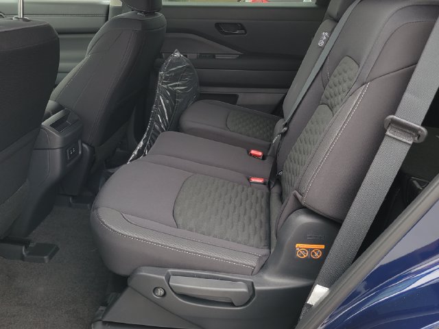 New 2026 Nissan Pathfinder SV AWD/4WD image 10