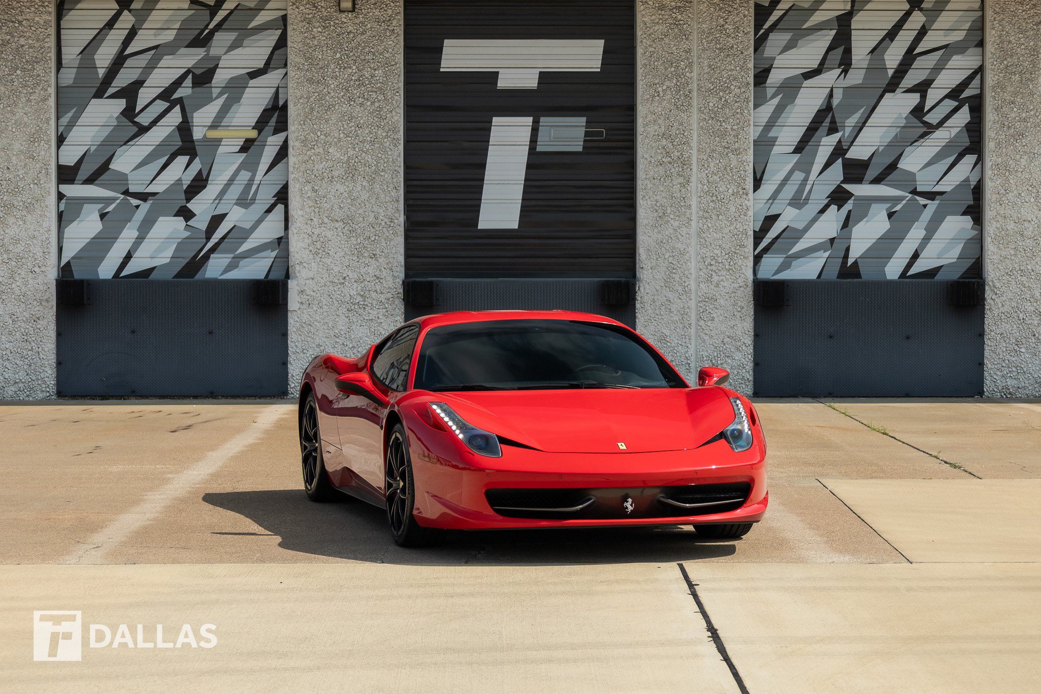 Used 2012 Ferrari 458 Italia Coupe RWD video 1
