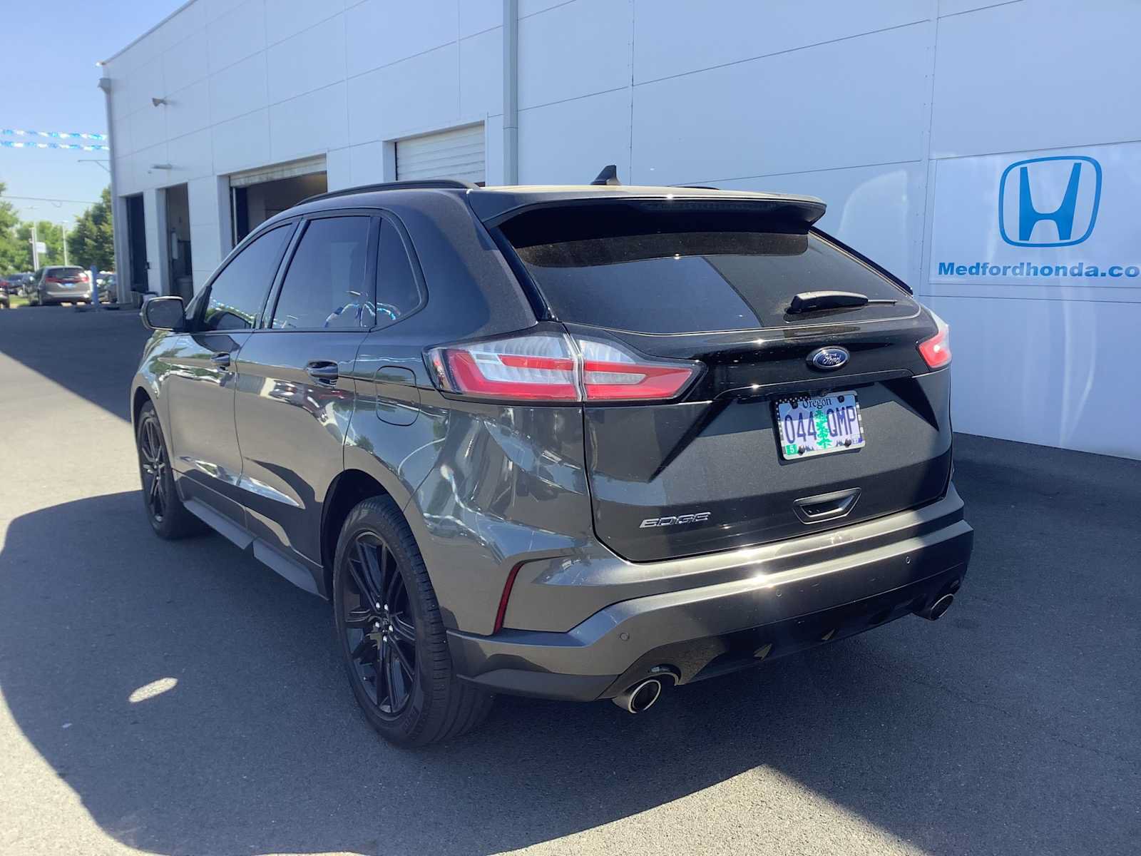 Used 2020 Ford Edge ST-Line AWD/4WD image 3