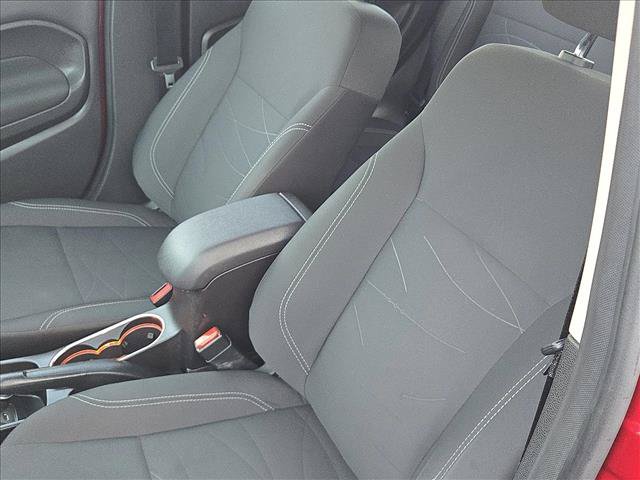 Used 2016 Ford Fiesta SE FWD image 14