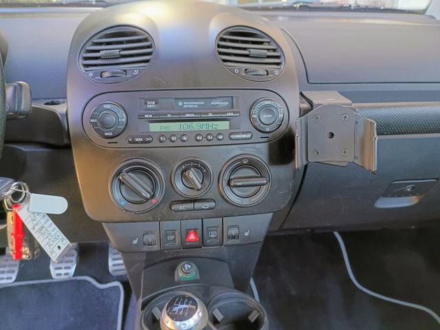 Used 2002 Volkswagen Beetle S image 39