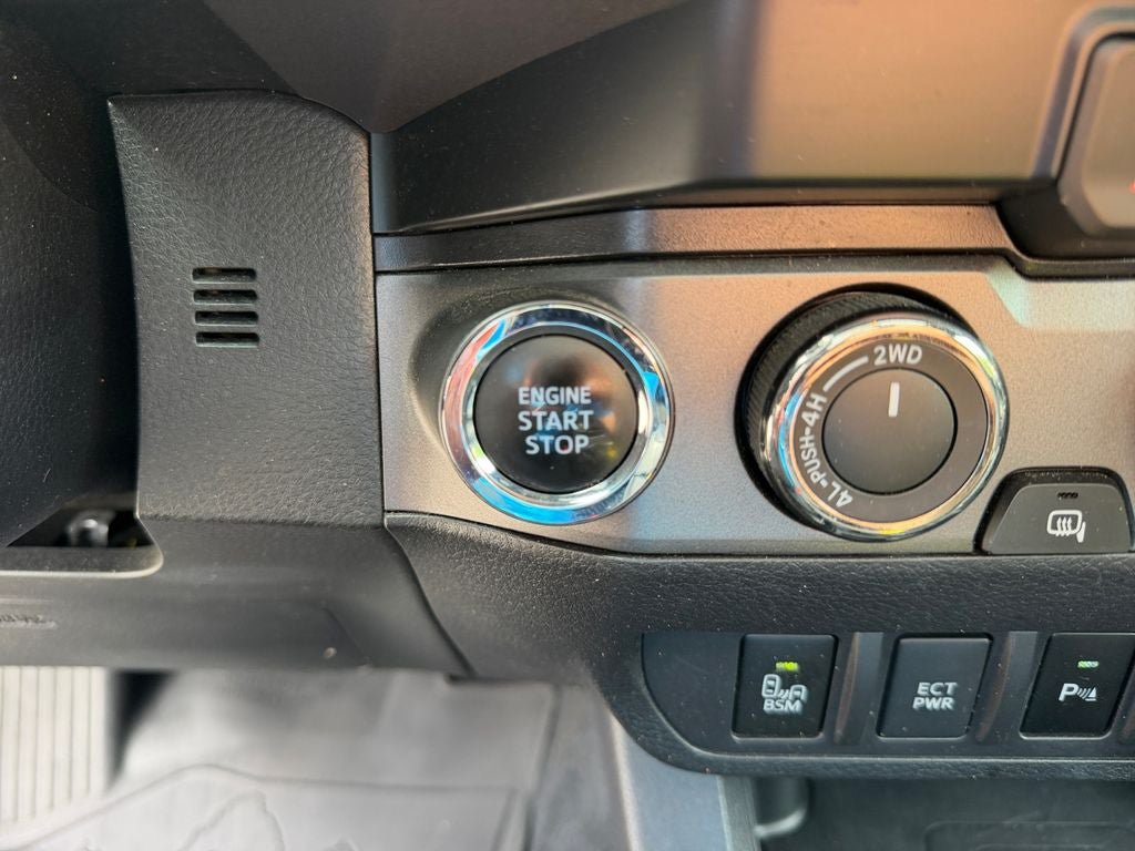 Certified 2022 Toyota Tacoma TRD Pro AWD/4WD image 24