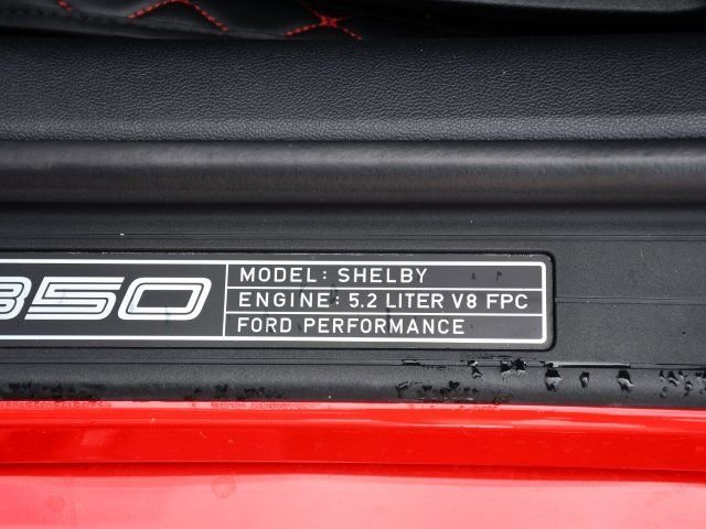 Used 2016 Ford Mustang Shelby GT350 w/ Track Package RWD image 29