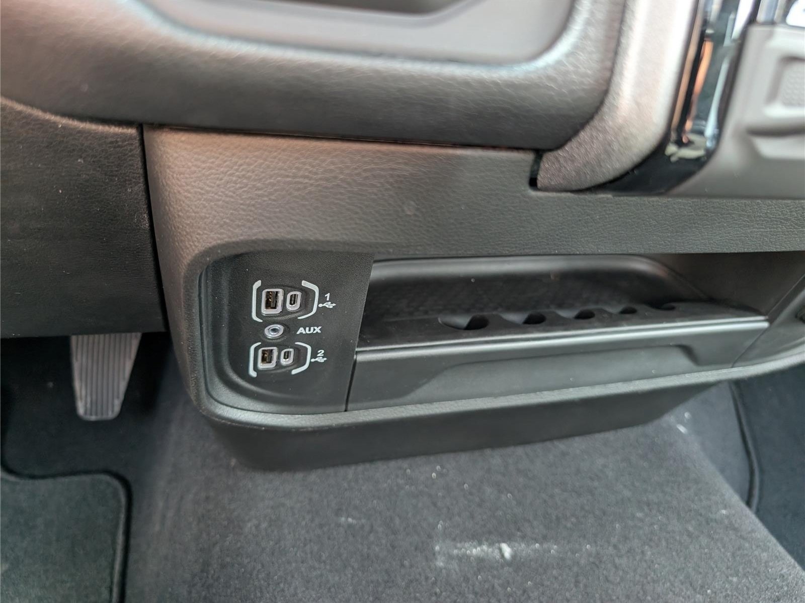 New 2026 RAM 2500 Tradesman AWD/4WD image 16