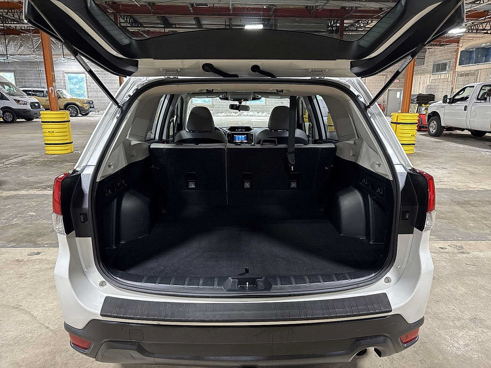 Used 2022 Subaru Forester AWD/4WD image 11