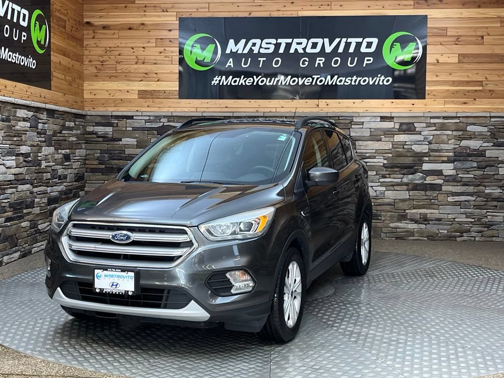 Used 2017 Ford Escape SE w/ SE Leather Comfort Package AWD/4WD image 7