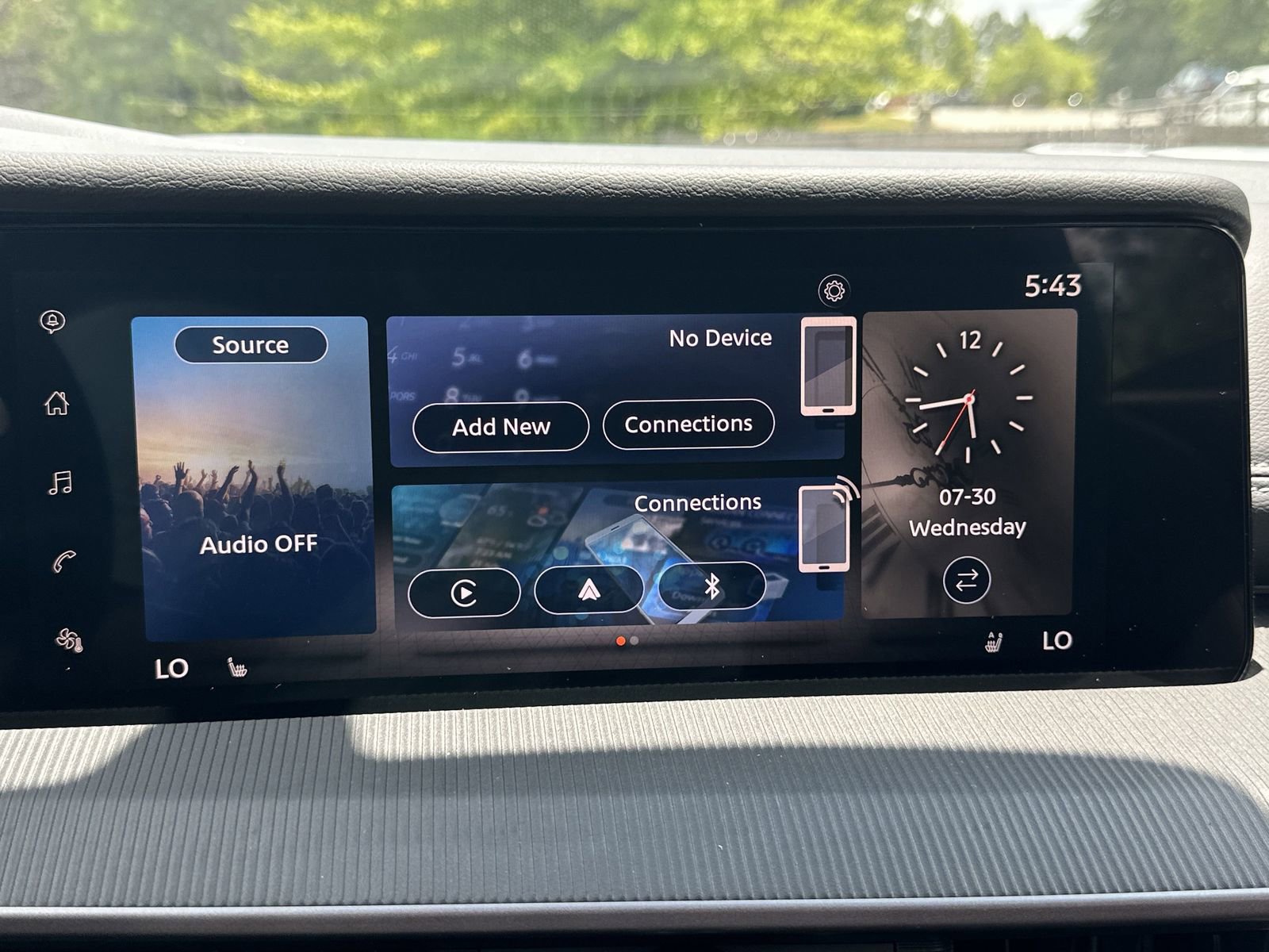 New 2025 Nissan Murano SV FWD image 5