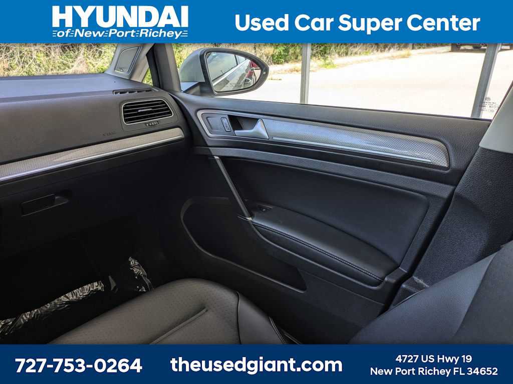 Used 2017 Volkswagen Golf Alltrack SE AWD/4WD image 20