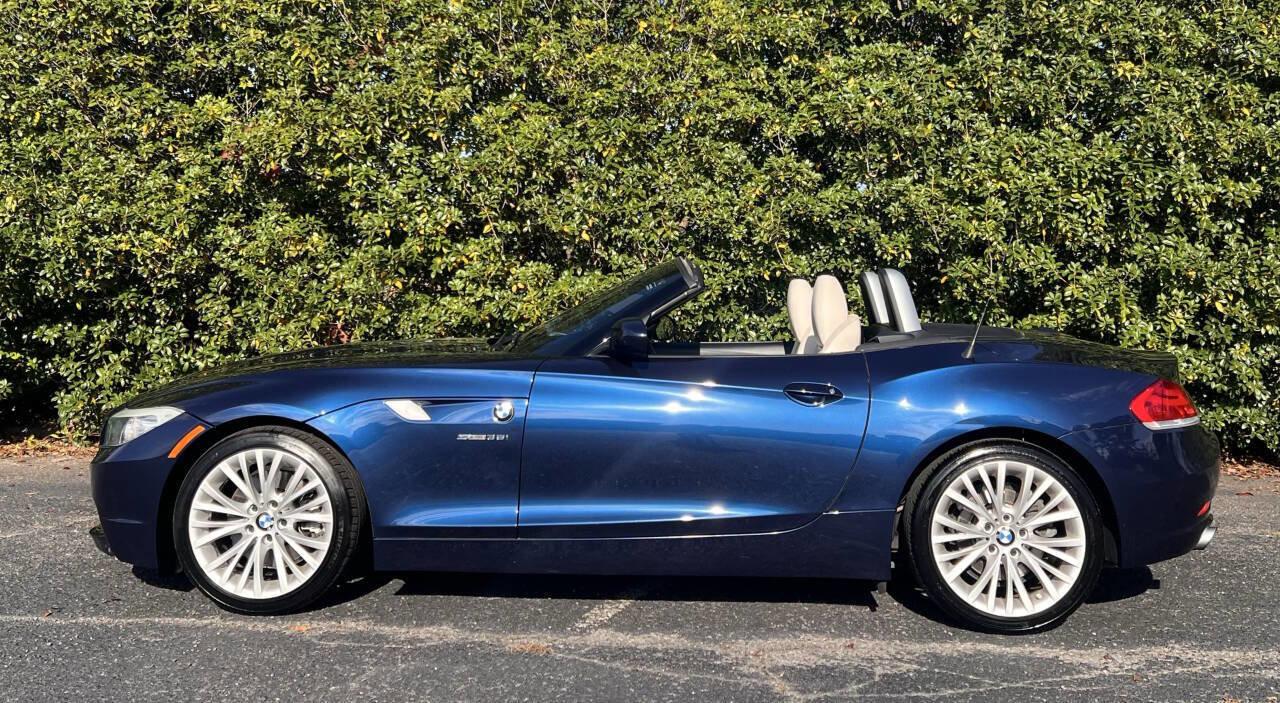 Used 2009 BMW Z4 sDrive35i image 7