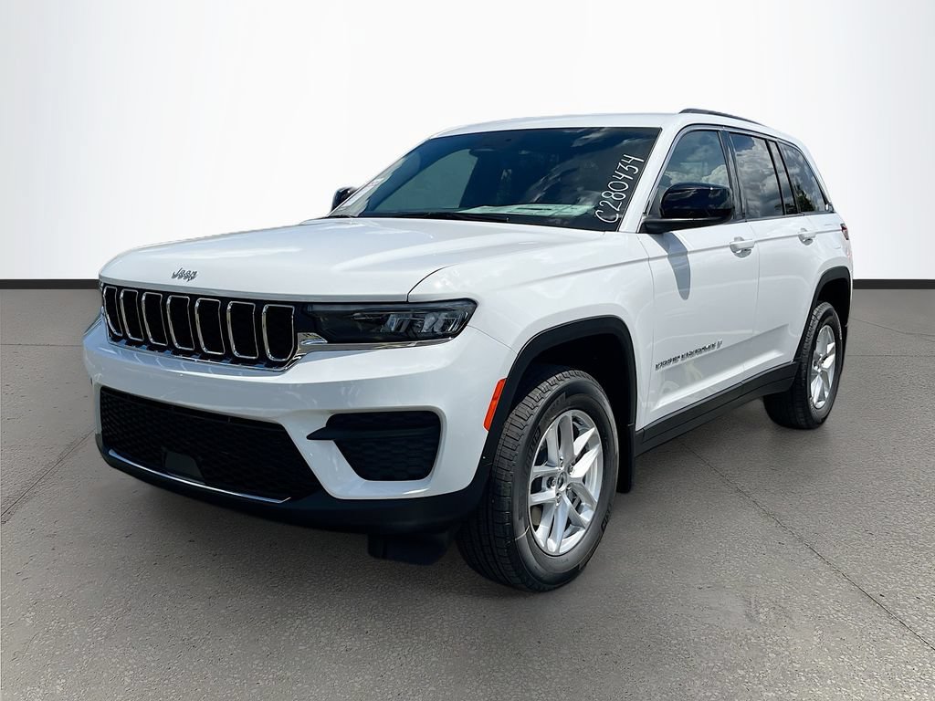 New 2026 Jeep Grand Cherokee Laredo AWD/4WD image 3
