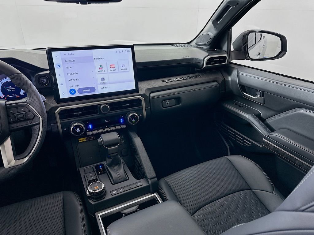 Certified 2025 Toyota Tacoma Limited image 24