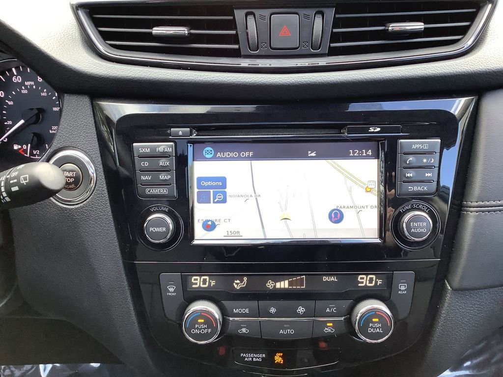 Used 2017 Nissan Rogue SL w/ SL Premium Package image 17