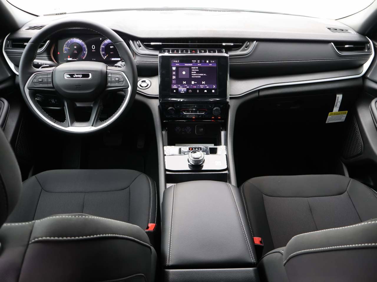 New 2025 Jeep Grand Cherokee L Laredo w/ Luxury Tech Group I image 13