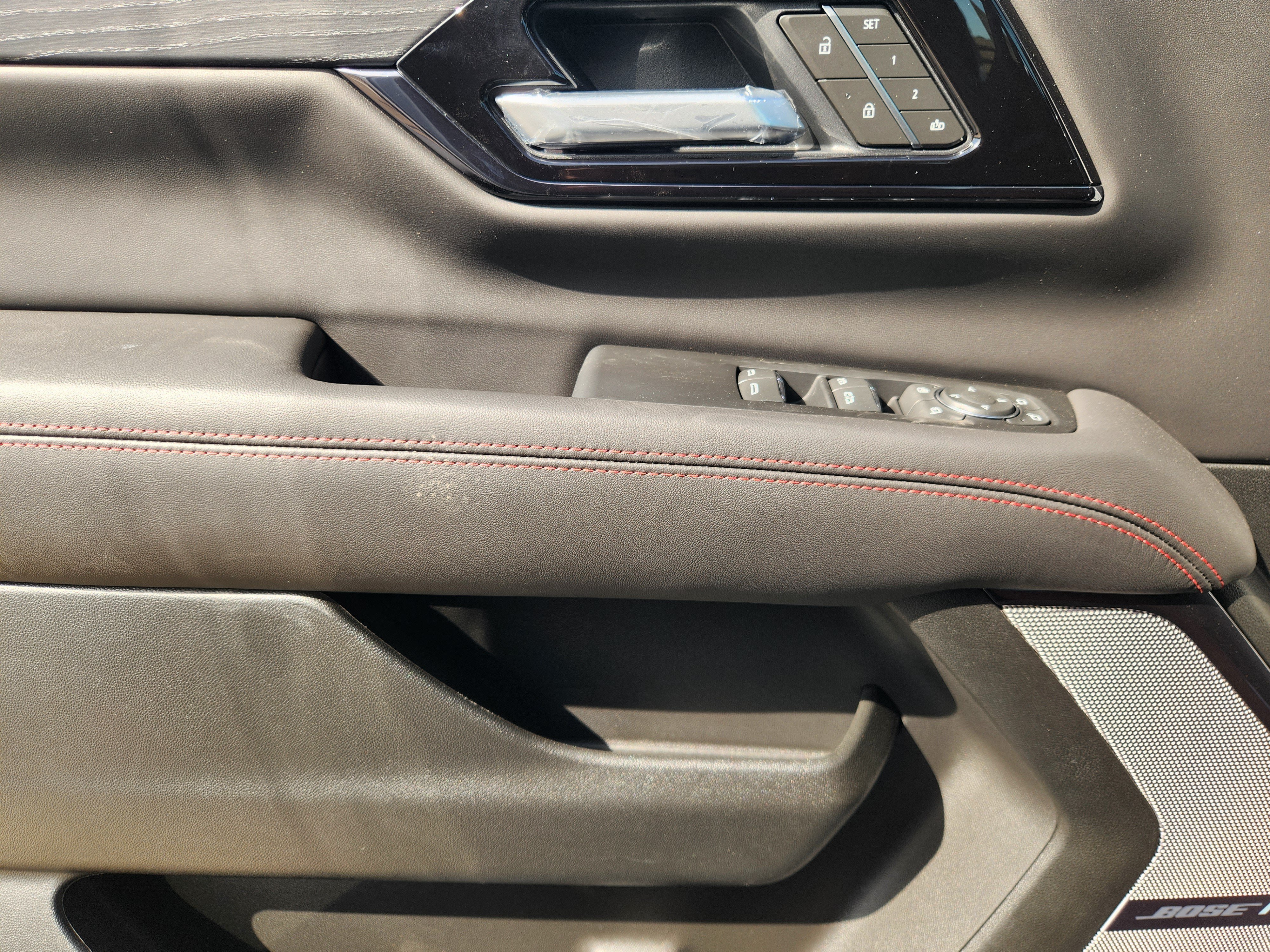 New 2027 GMC Yukon AT4 Ultimate AWD/4WD image 17