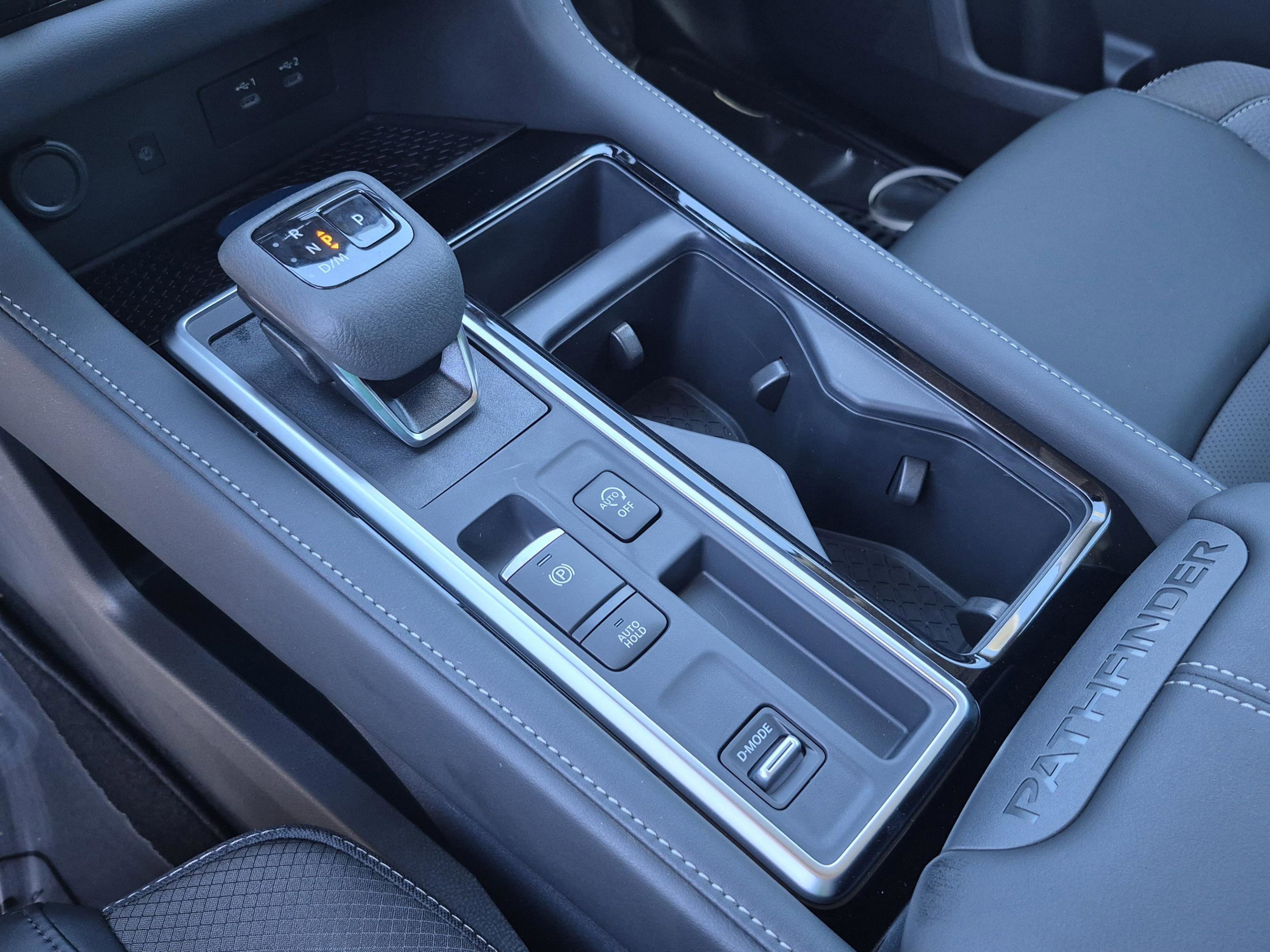 New 2026 Nissan Pathfinder SL FWD image 29